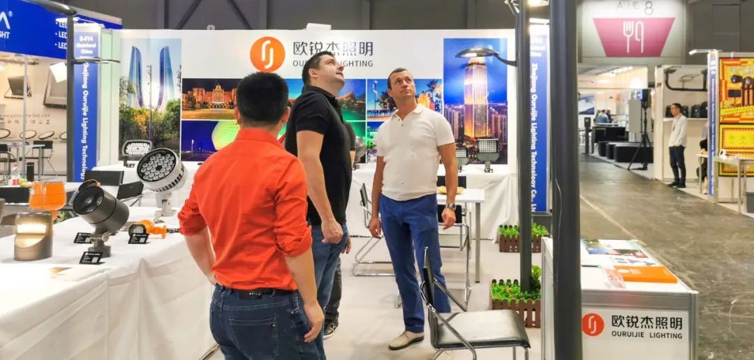 1698648269541357.jpg 1698648269541357.jpg