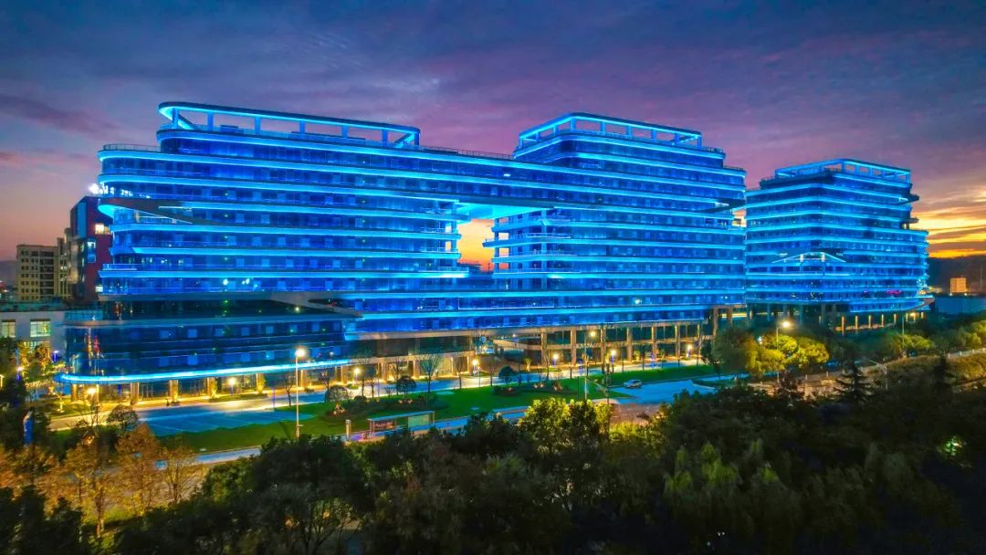 1707121070277865.jpg 1707121070277865.jpg